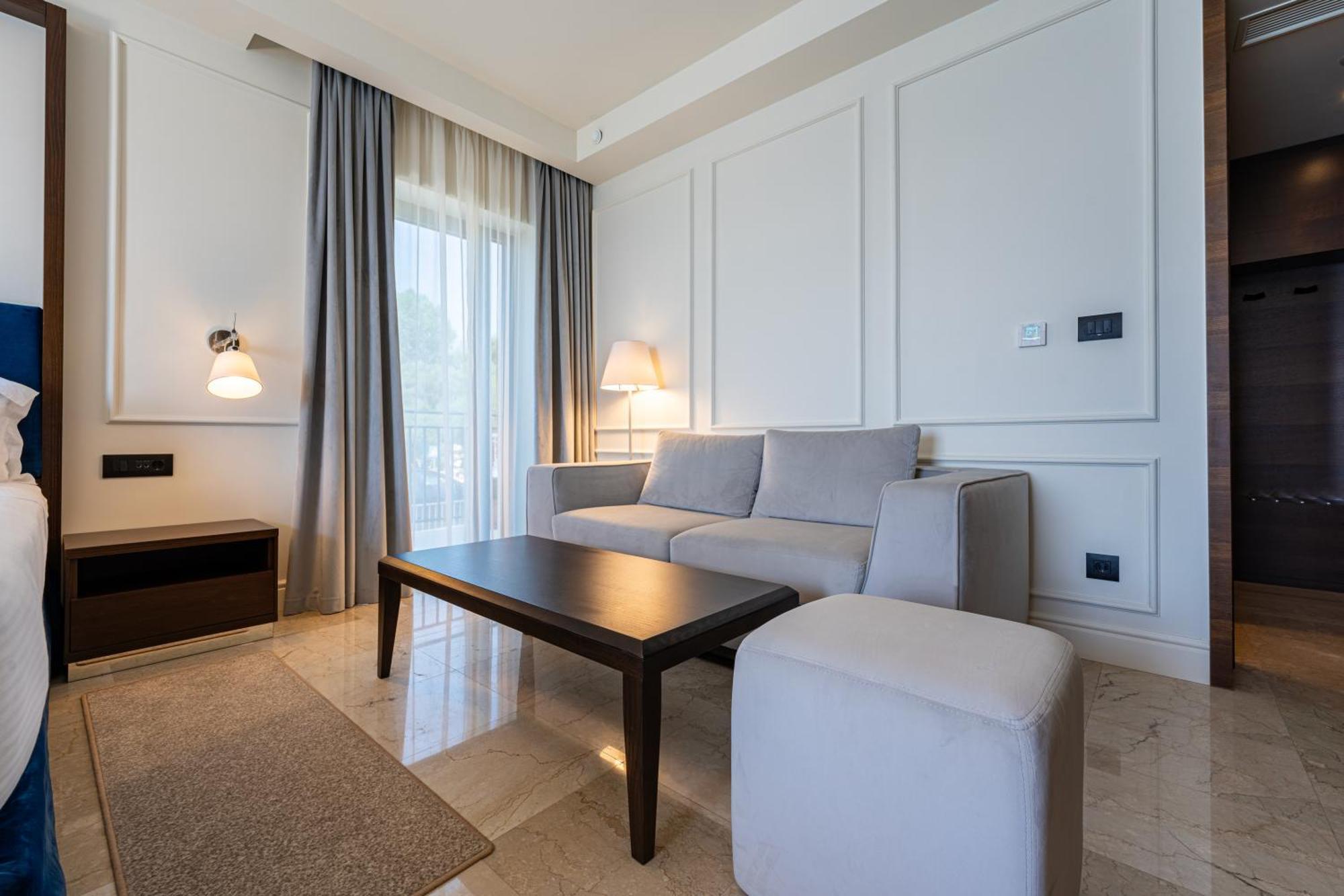 Hotel California By Aycon (Adults Only) Sveti Stefan Extérieur photo